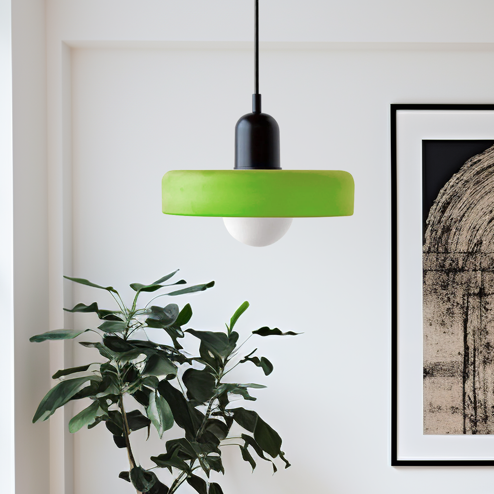Bauhaus-pendel i farvet glas