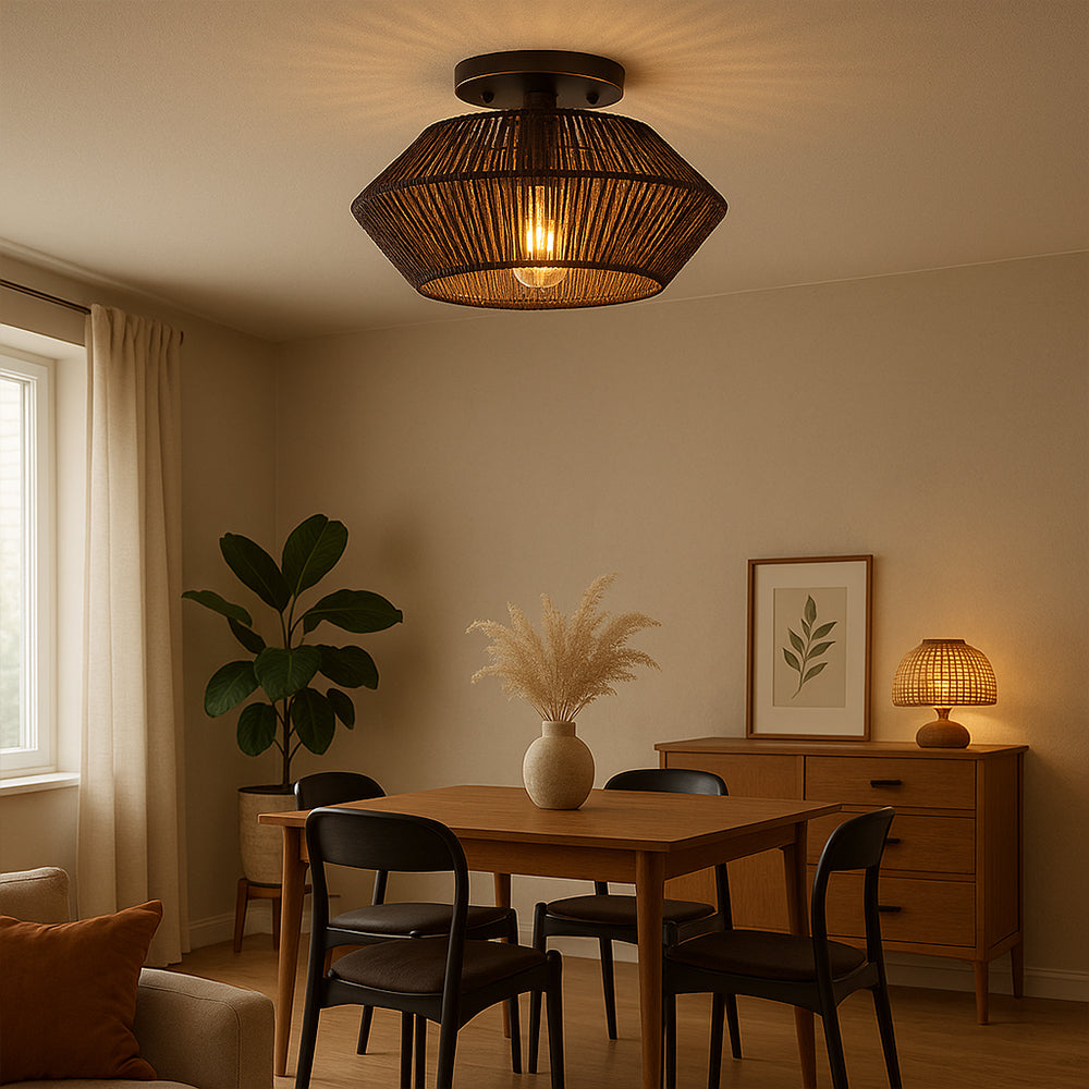 Bambusvævet loftslampe