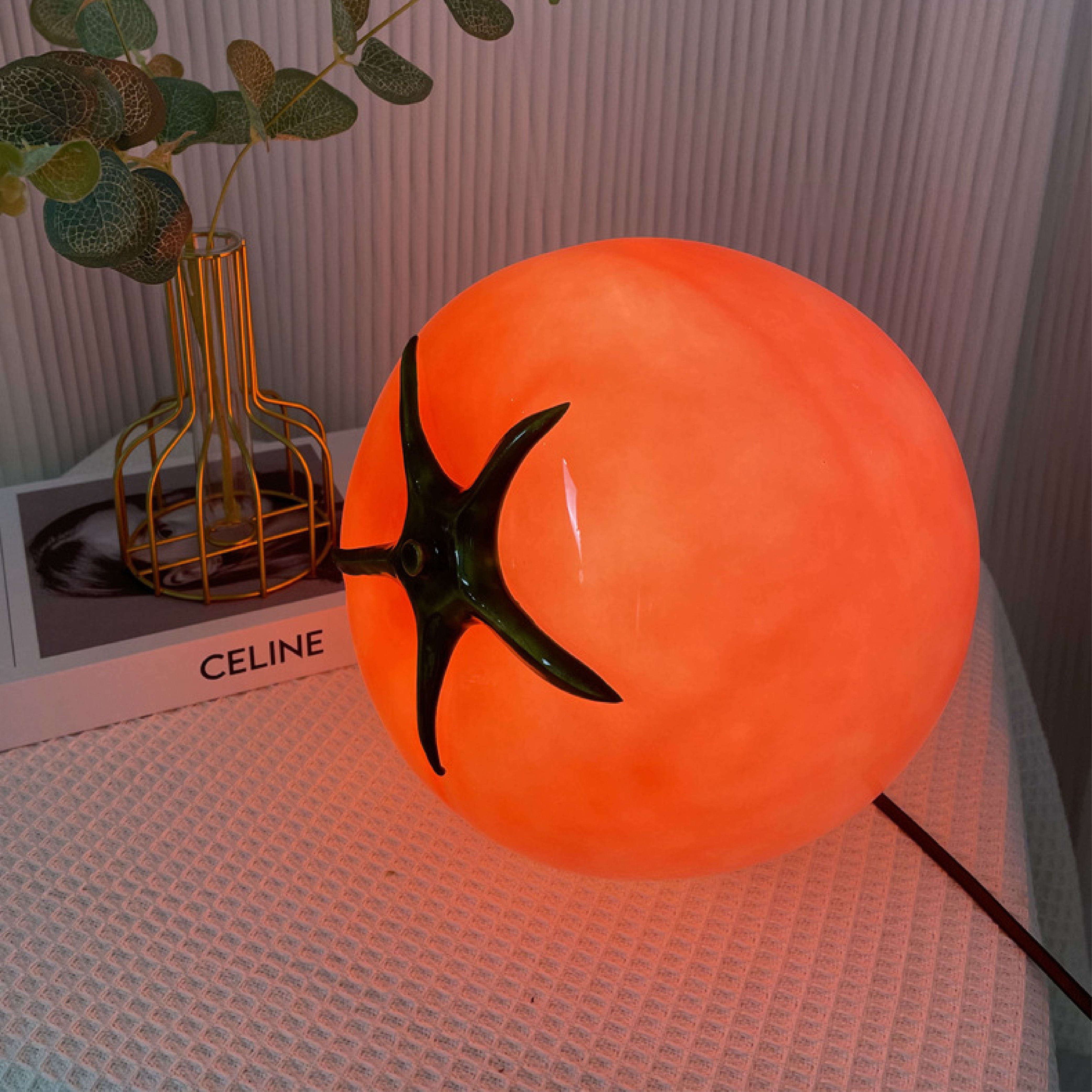 Tomat-bordlampe