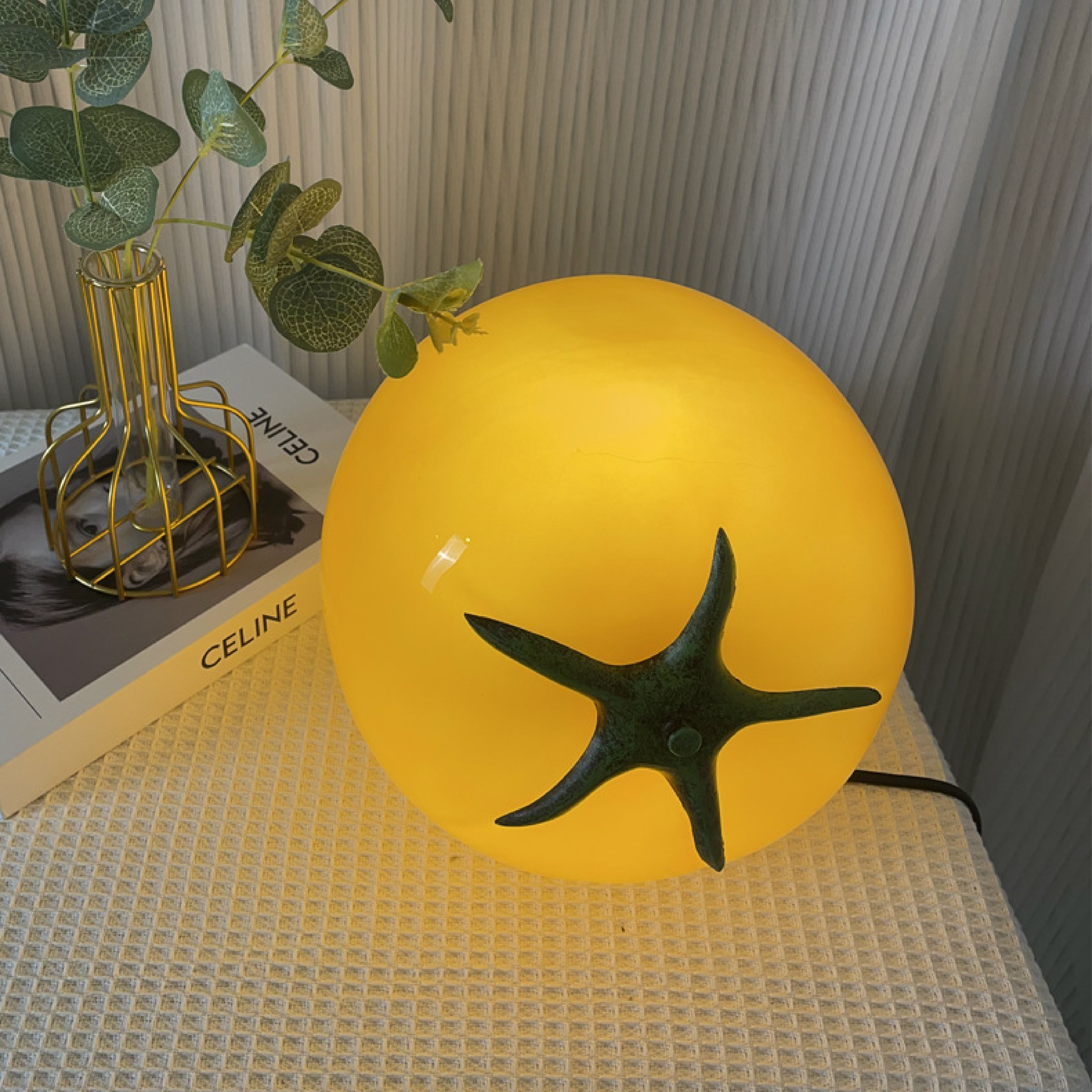 Tomat-bordlampe