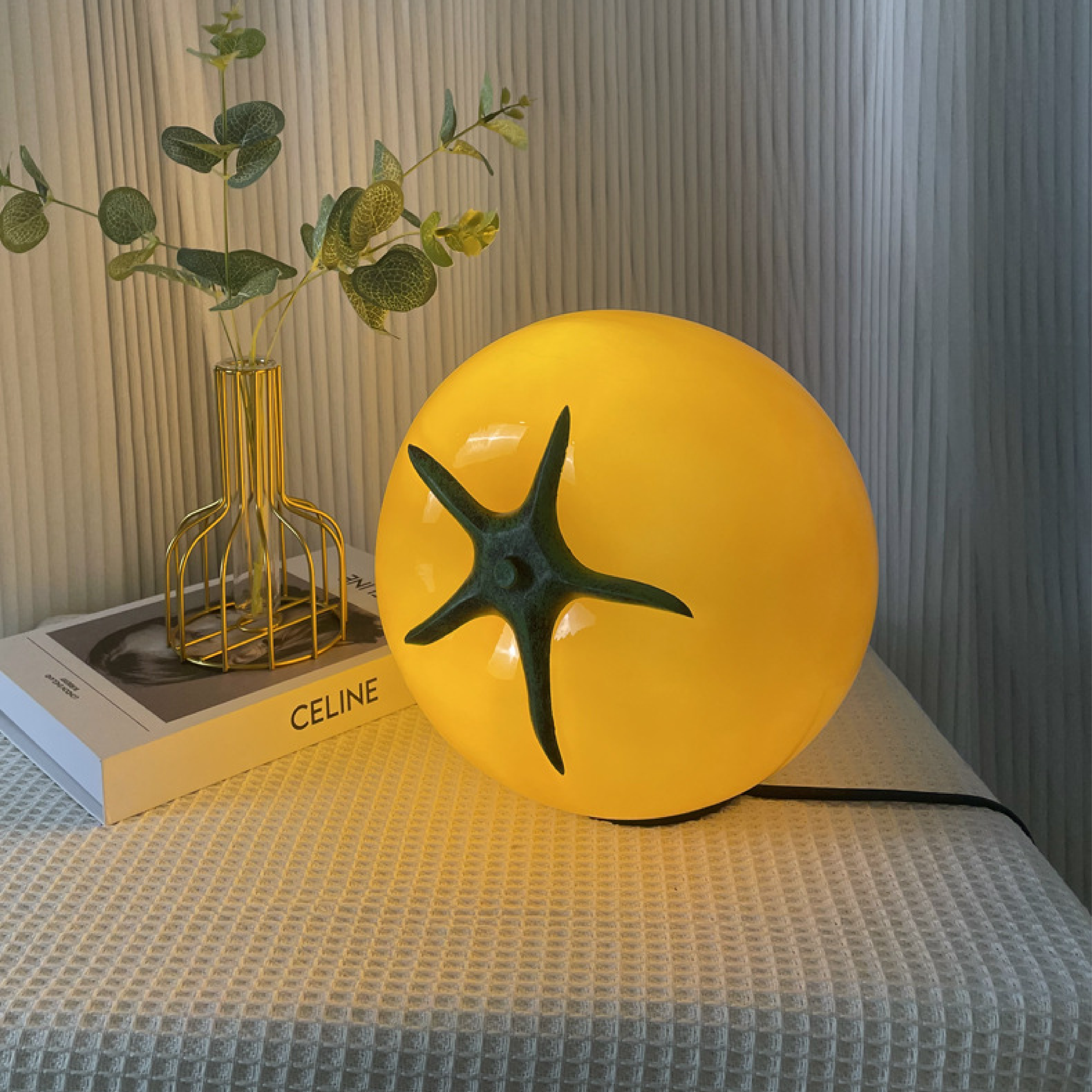 Tomat-bordlampe
