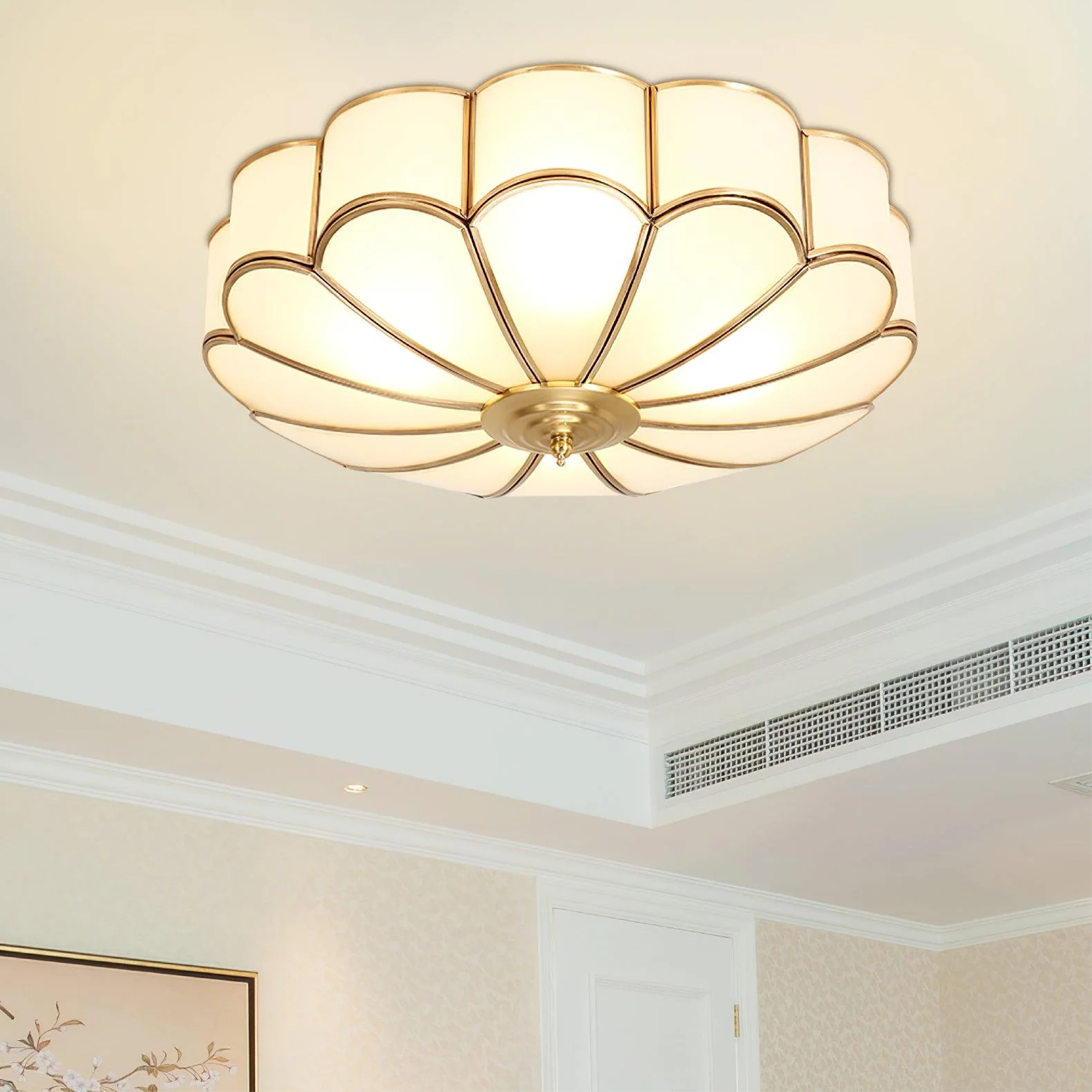 Blomsterformet loftslampe i glas