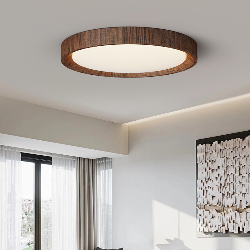 Loftslampe i mørkt træ