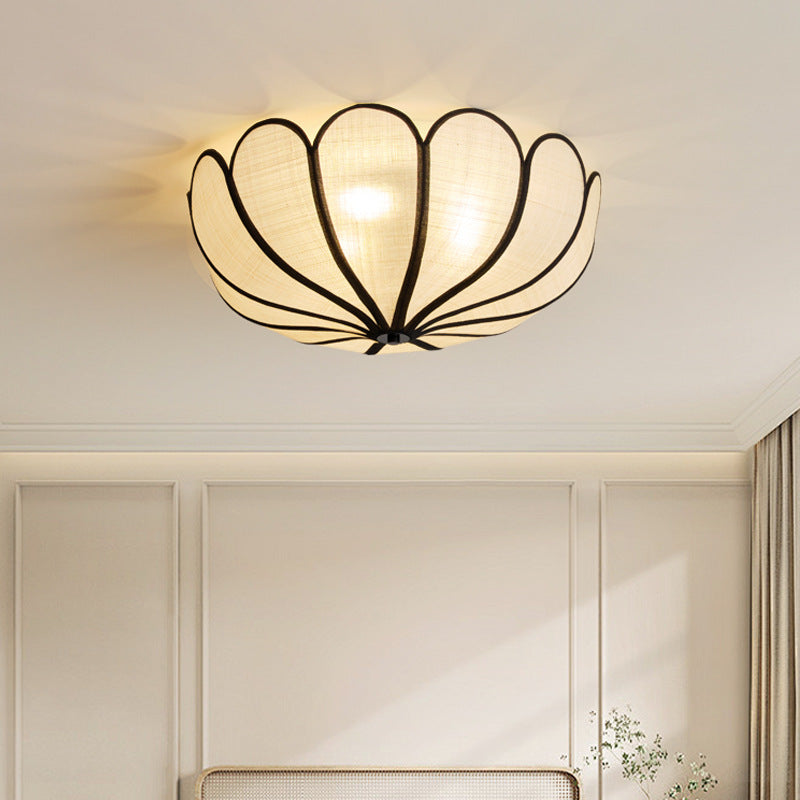 Antik loftslampe i fransk stil