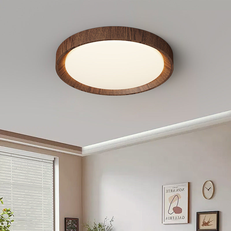 Loftslampe i mørkt træ