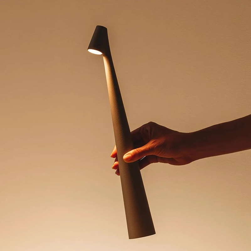 Lumina bordlampe