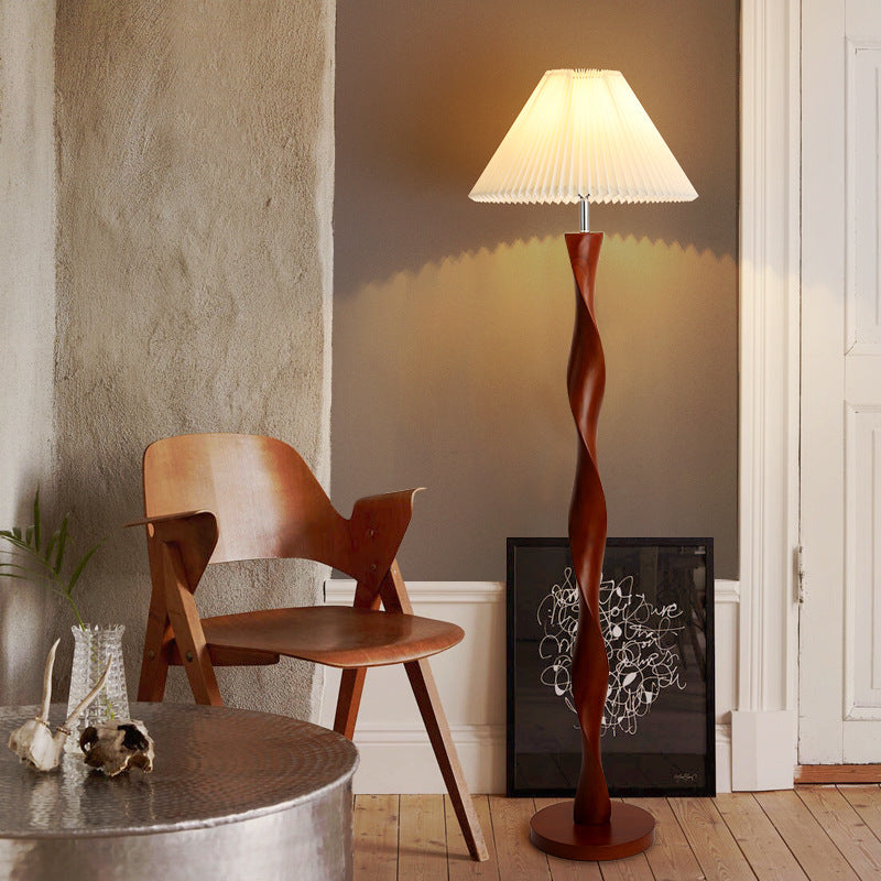 Japansk gulvlampe i valnød
