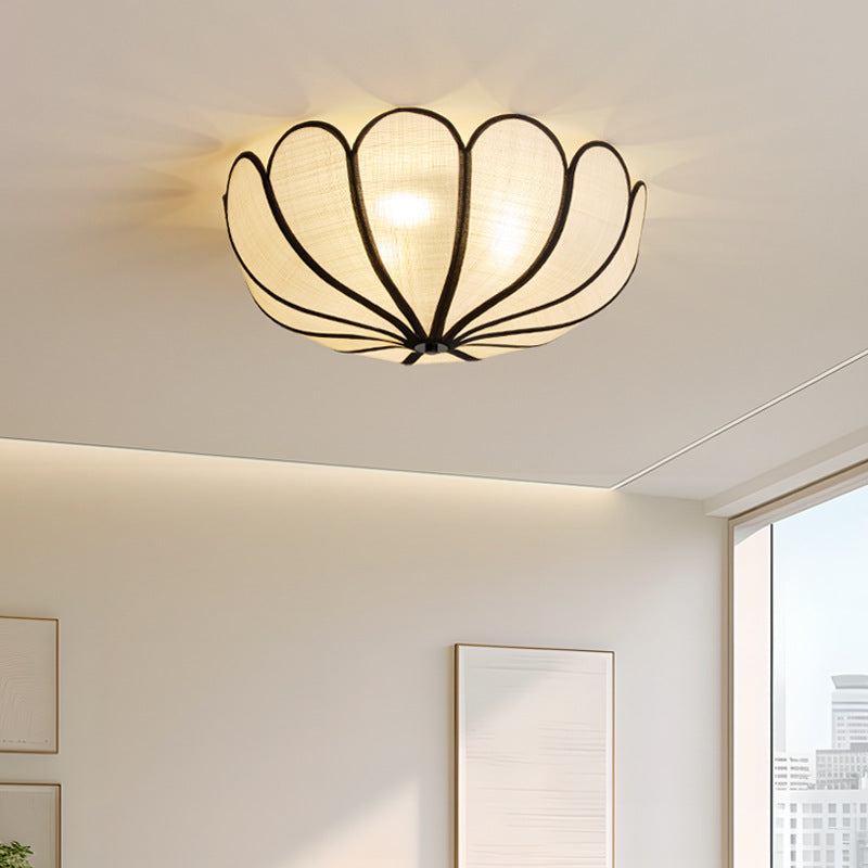 Antik loftslampe i fransk stil