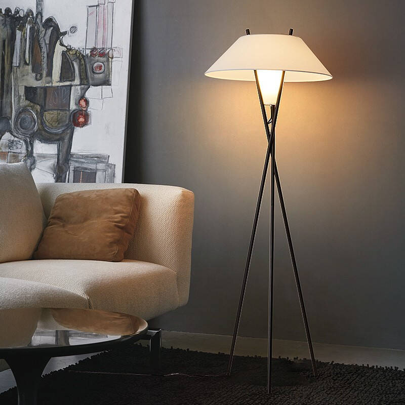 Jubilee gulvlampe i stof