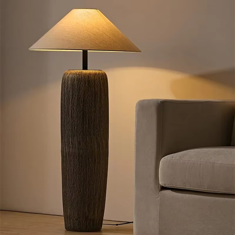 Keramisk gulvlampe